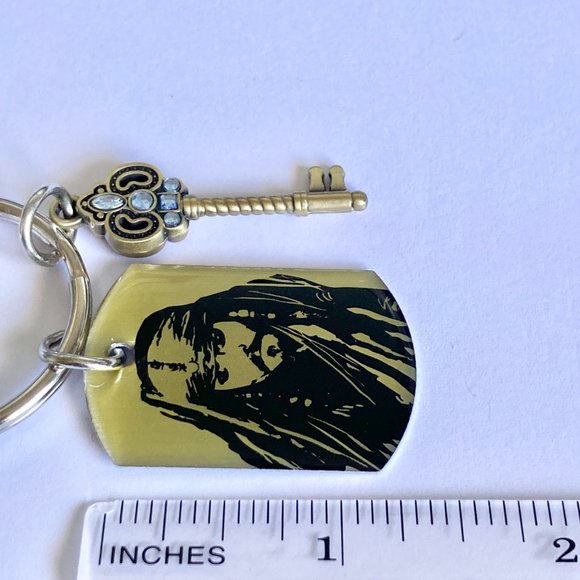 Vintage Disney Pirates of the Caribbean Keychain Keyring Charm Skull Crossbones - Picture 8 of 8